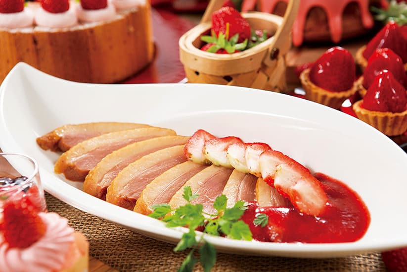 京王プラザホテル多摩でストロベリーフェアが開催中 テイクアウト専用のおうちパーティセットも 多摩ポン