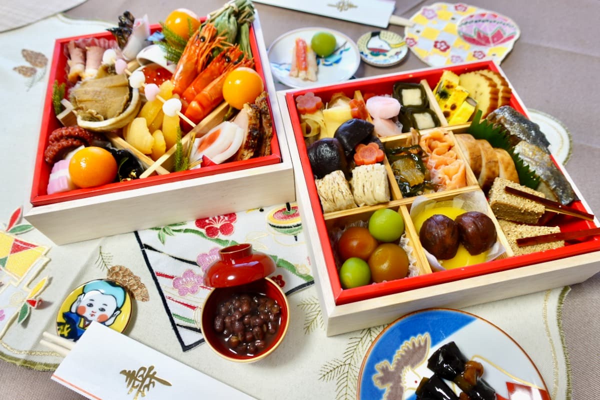 かごの屋 の特撰おせち二段重セットを買ってみた 36品のおせち料理としゃぶしゃぶ肉 年越しそば付きで大満足 多摩ポン