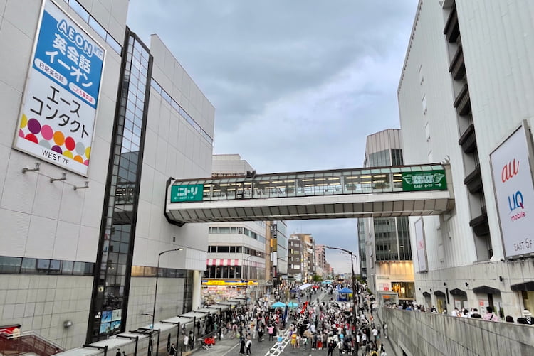 町田駅前の風景