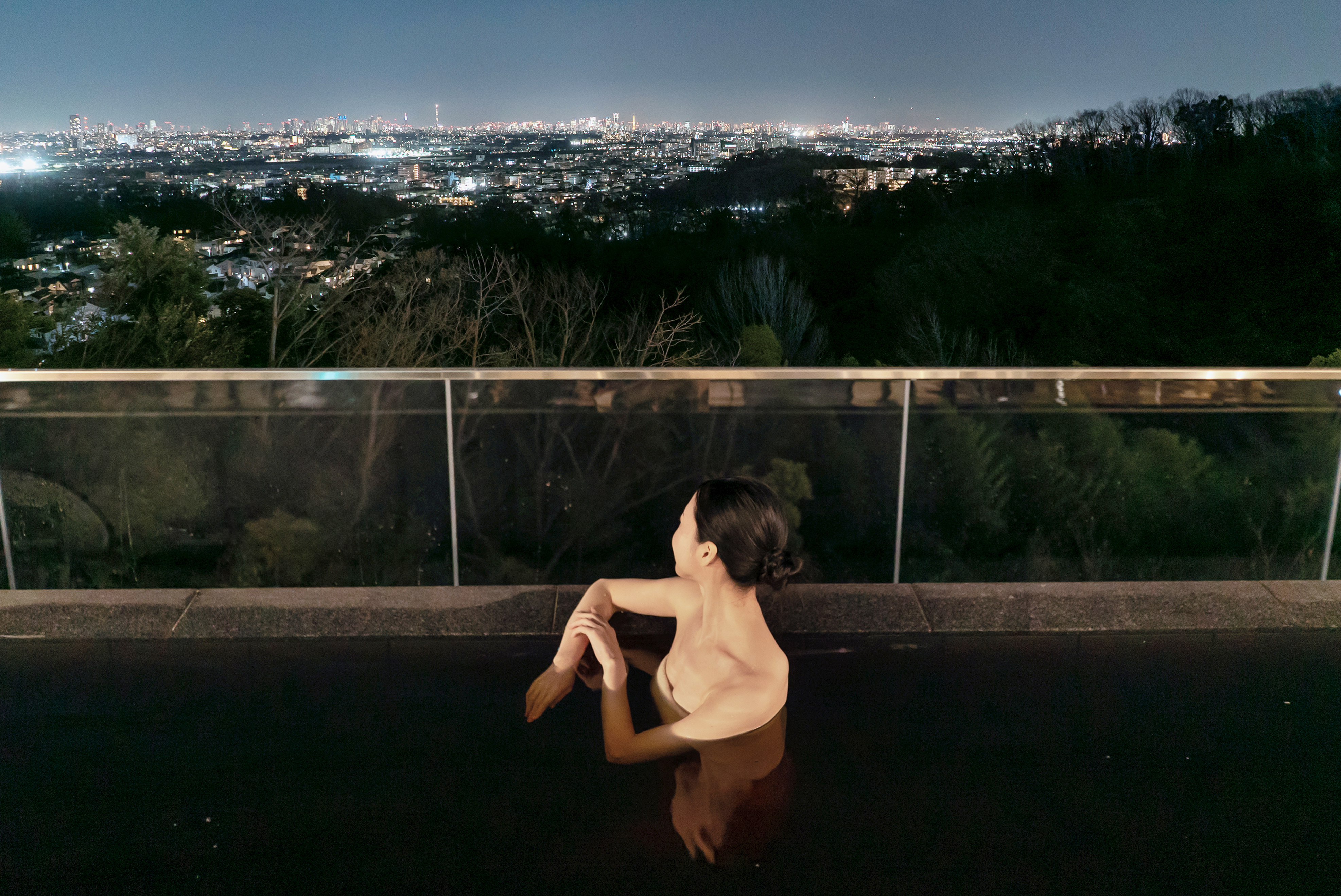 花景の湯 女露天風呂(夜)