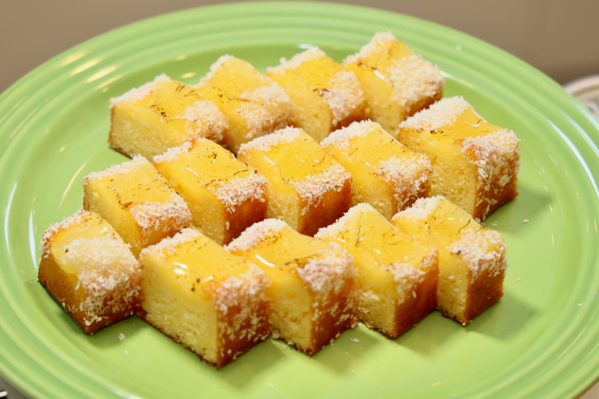 ココナッツとパイナップルのパウンドケーキ