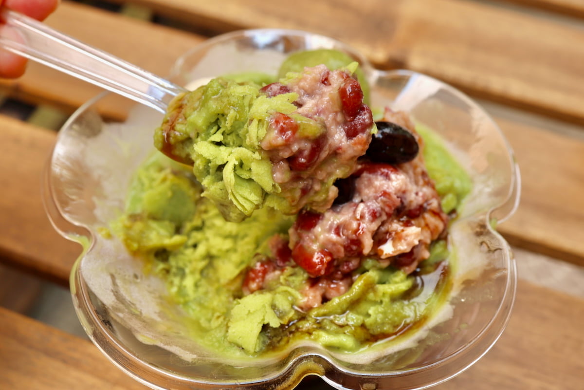 抹茶×自家製丹波黒の豆煮「豆人」