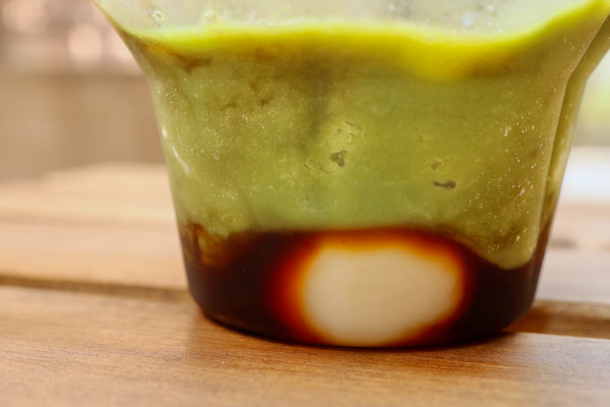 抹茶×自家製丹波黒の豆煮「豆人」