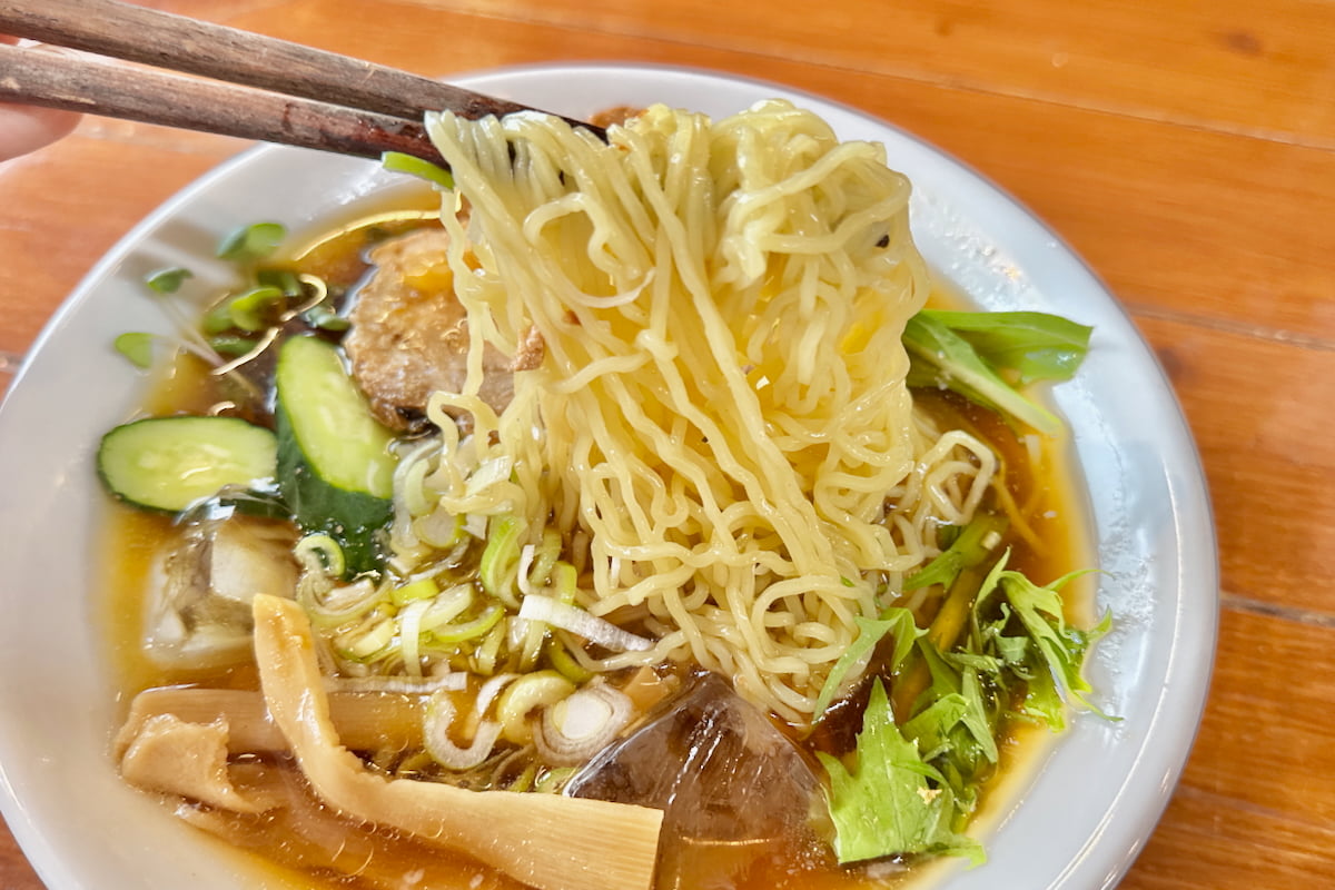 聖蹟桜ヶ丘「濁酒本舗てじまぅる」「山形冷やしラーメン 正油」