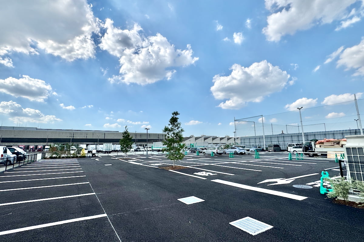 コモンズ立川立飛の駐車場