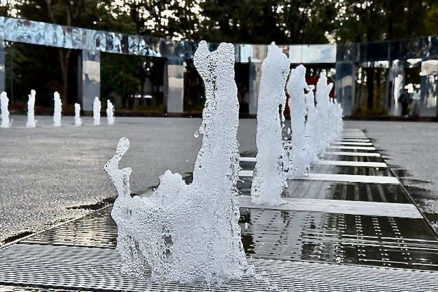 多摩中央公園「噴水あそび」