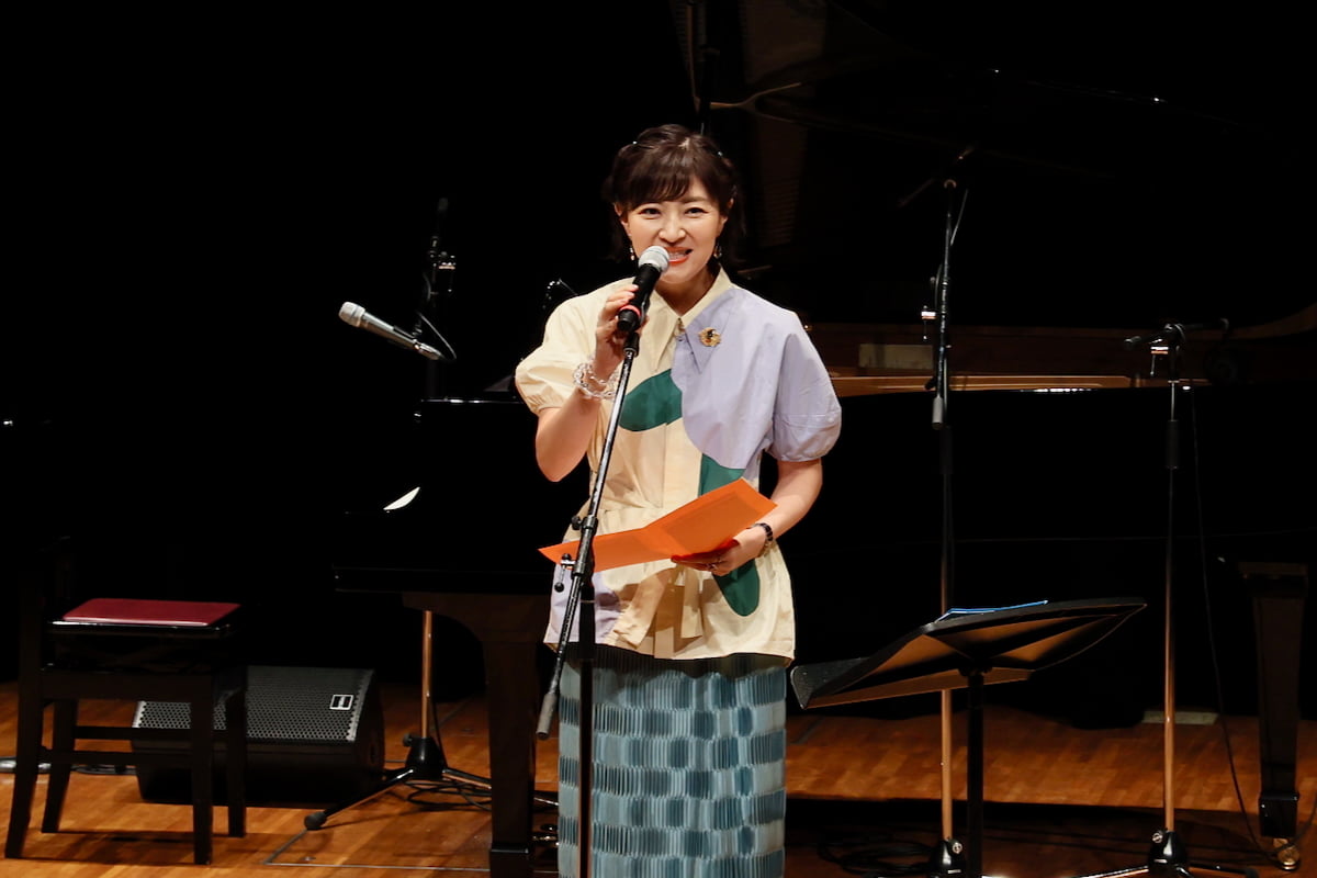 月島雫 役の本名陽子さん