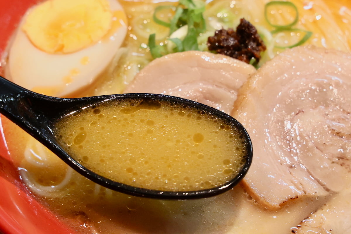 エビ豚骨ラーメン