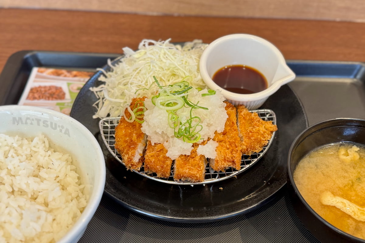 鬼おろしポン酢ロースかつ定食