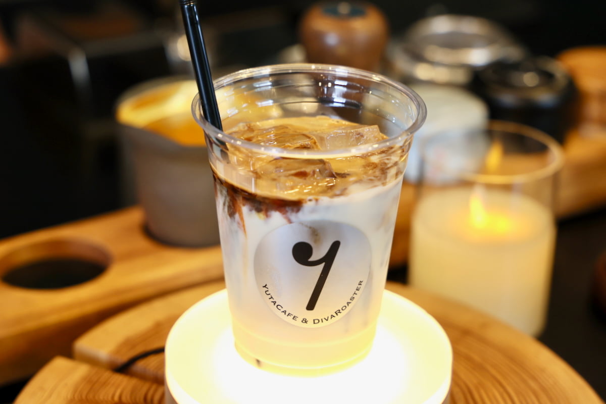 カフェインレスのカフェラテ「DIVA Latte」+200円で米糀ミルクに変更