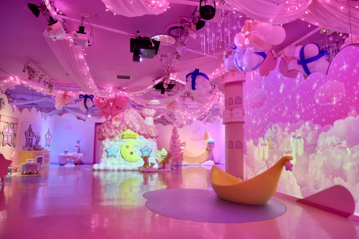 スペシャルイルミネーション「Twinkle Gift Night」