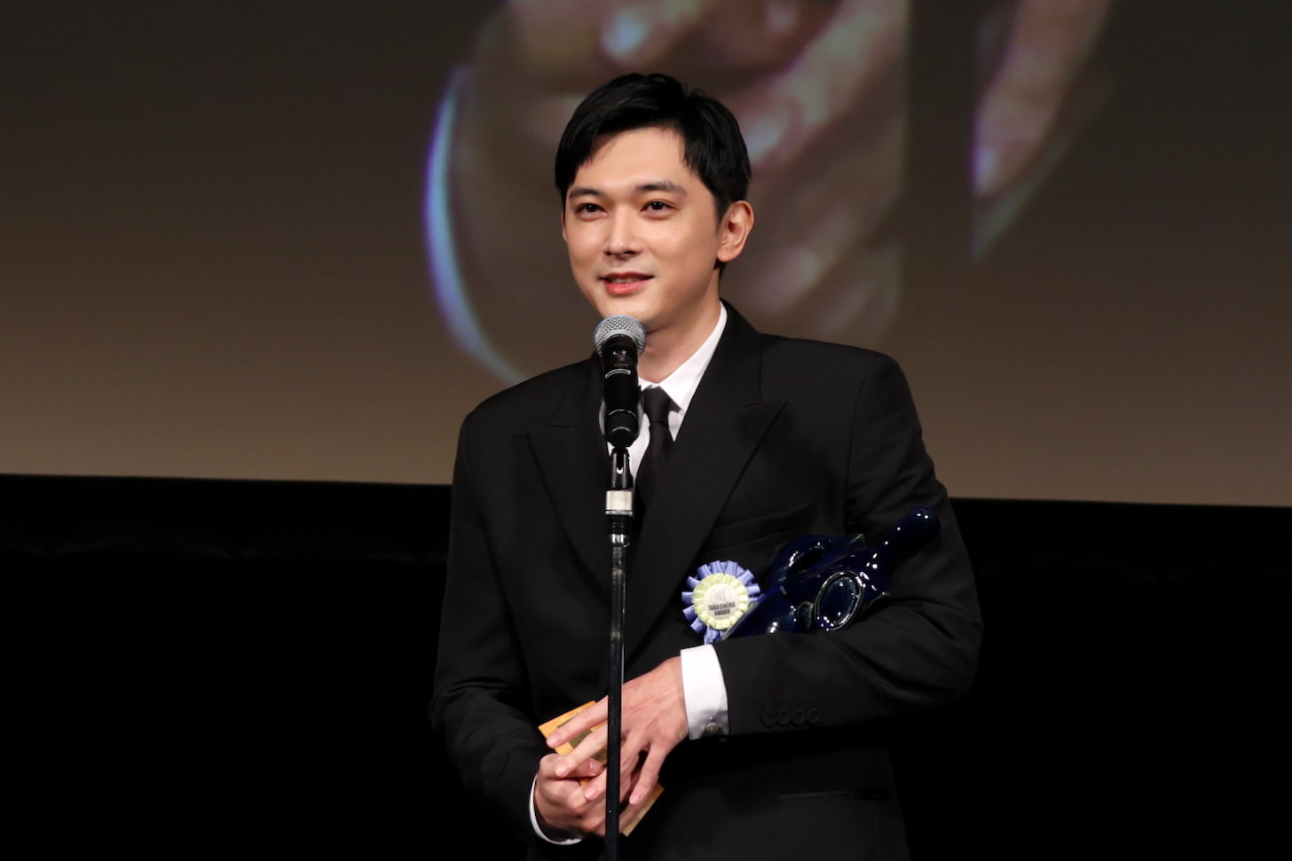 吉沢亮さん(最優秀男優賞受賞)©多摩ポン