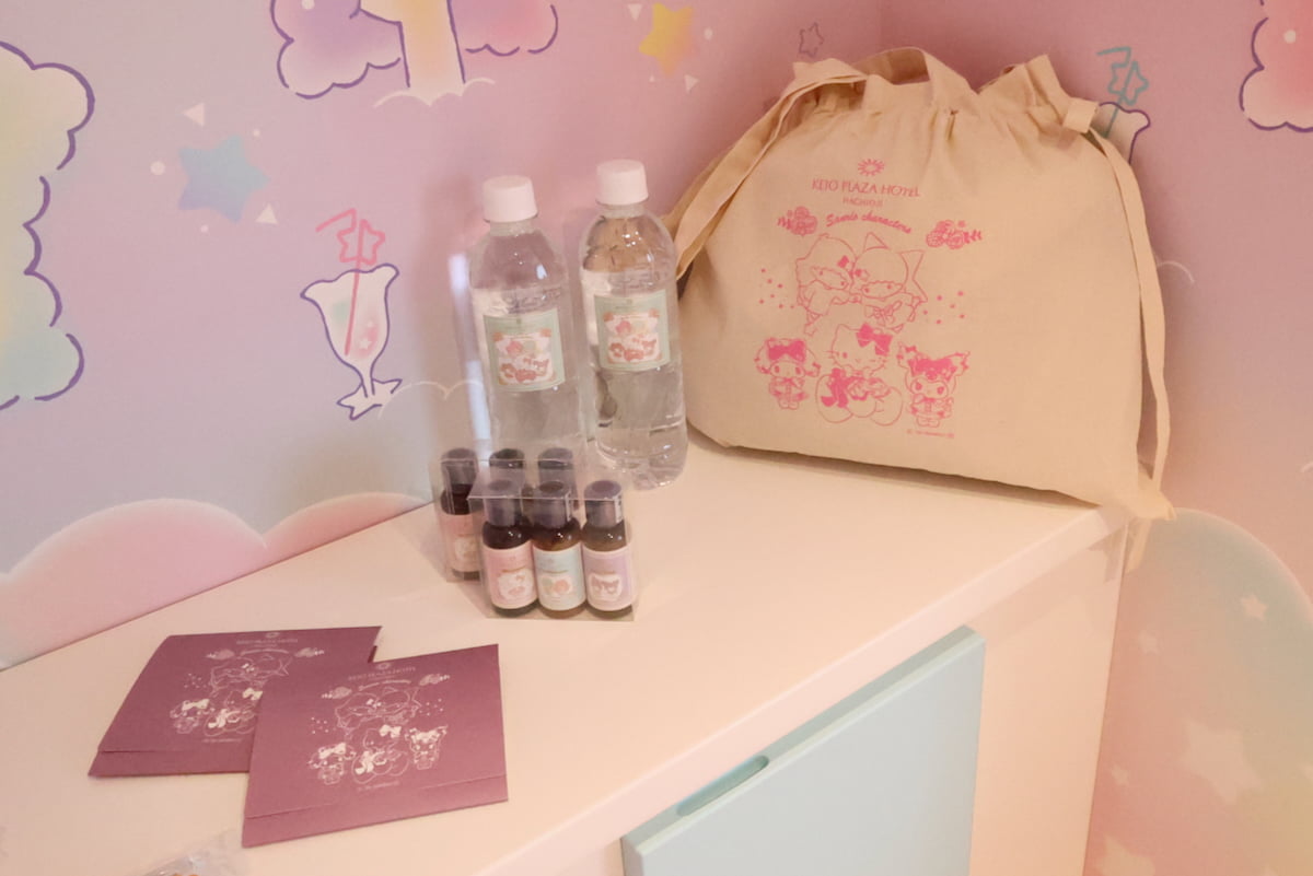 八王子にキキ＆ララの世界が広がる！京王プラザホテル八王子「リトルツインスターズ ルーム」内覧会レポ