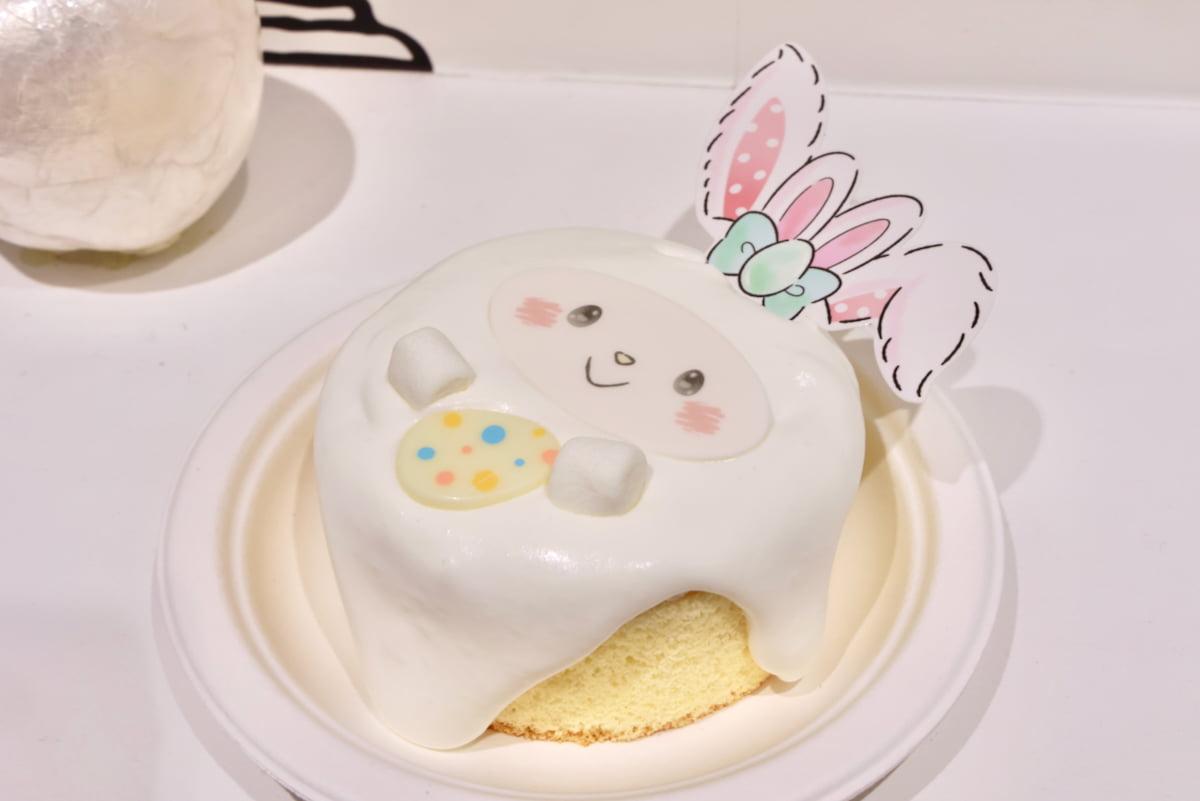 ウィッシュミーメルのとろふわホイップ＆厚焼きスフレパンケーキ～いちごのソース～