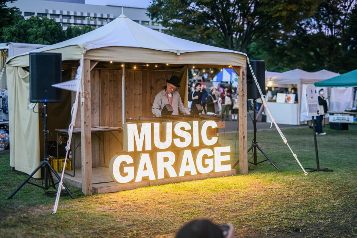 立川・昭和記念公園で「東京蚤の市’26 SPRING」5/14(木)から開催！過去最大4日間、300組以上が出店　ミュージックガレージ