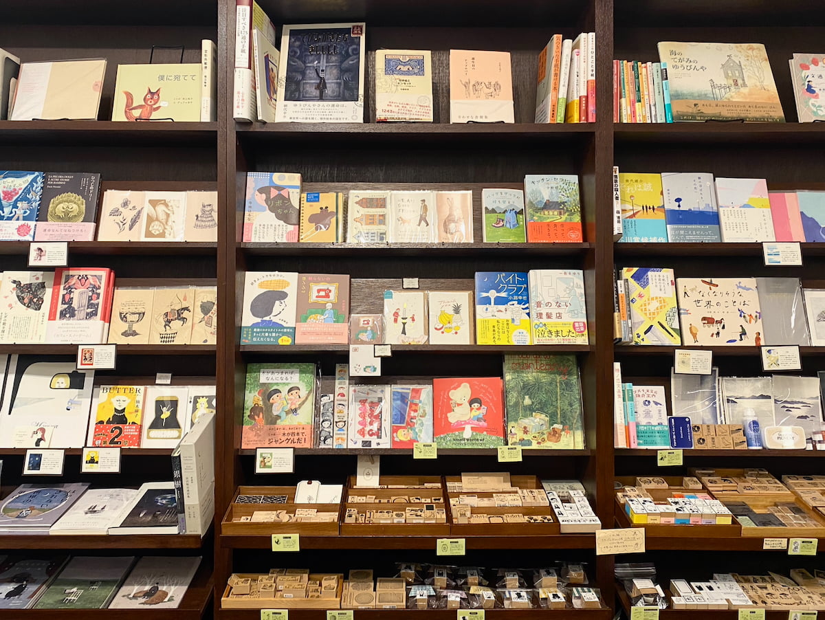 TEGAMISHA BOOKSTORE（5月2日(土)オープン）