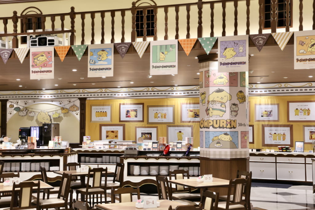 ピューロランドでポムポムプリン30周年が開幕！“ポムポムすぎるよ展”や限定フードを現地レポ