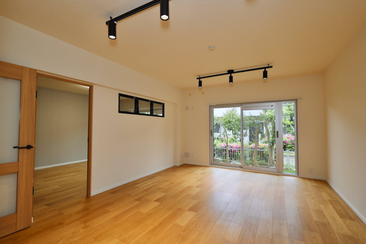 多摩センター徒歩圏に庭付きフルリノベ物件！見学会が5/9(土)から2日間開催【多摩ポン不動産PR】