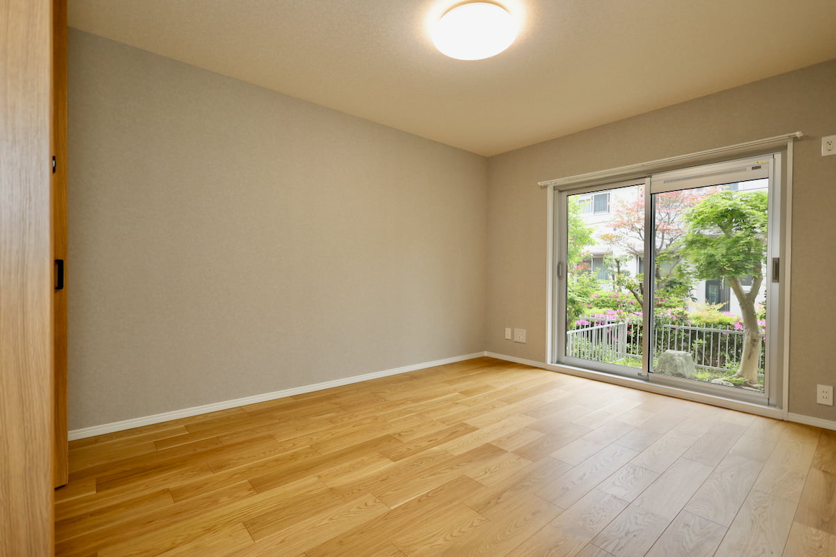 多摩センター徒歩圏に庭付きフルリノベ物件！見学会が5/9(土)から2日間開催【多摩ポン不動産PR】