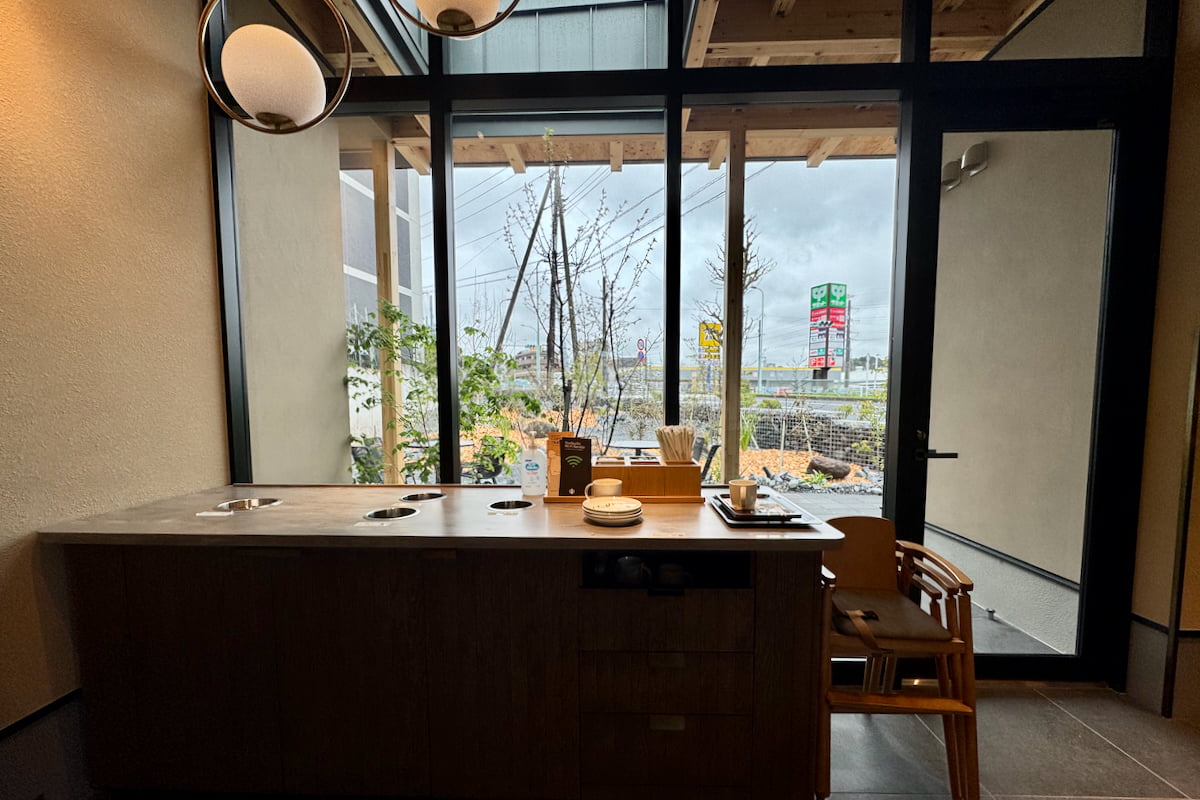 スターバックス コーヒー 多摩東寺方店がオープン！木造＆テラスの開放空間をレポ