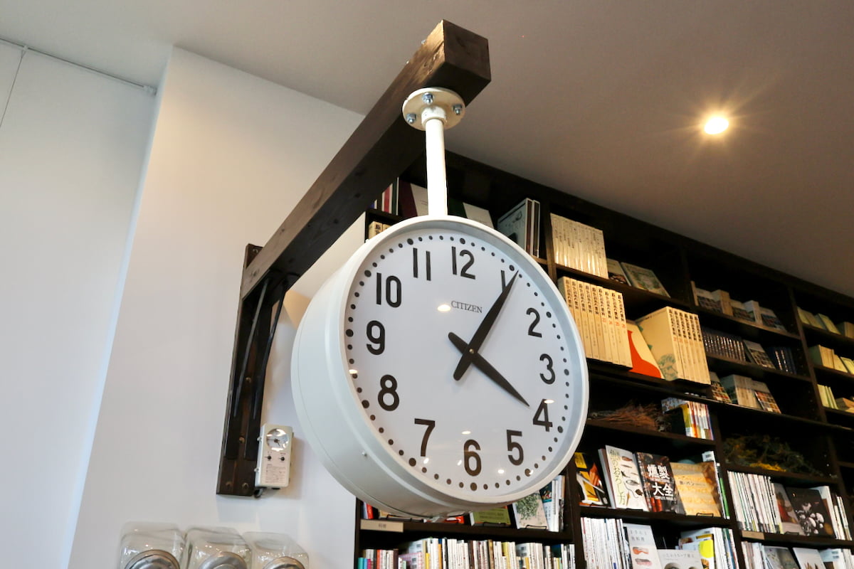 手紙社の書店「TEGAMISHA BOOKSTORE」が立川へ移転！宝探しみたいな店内をレポート