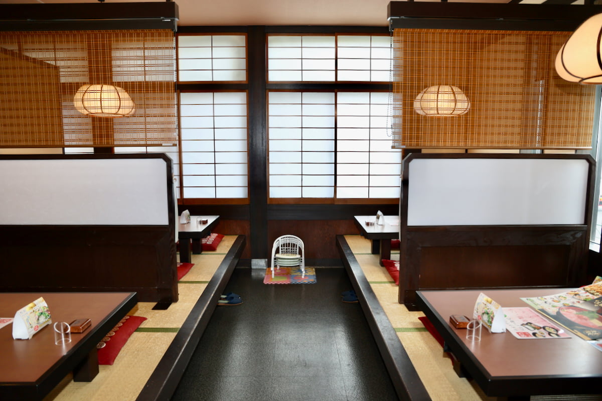 味の民芸 多摩永山店 お座敷席