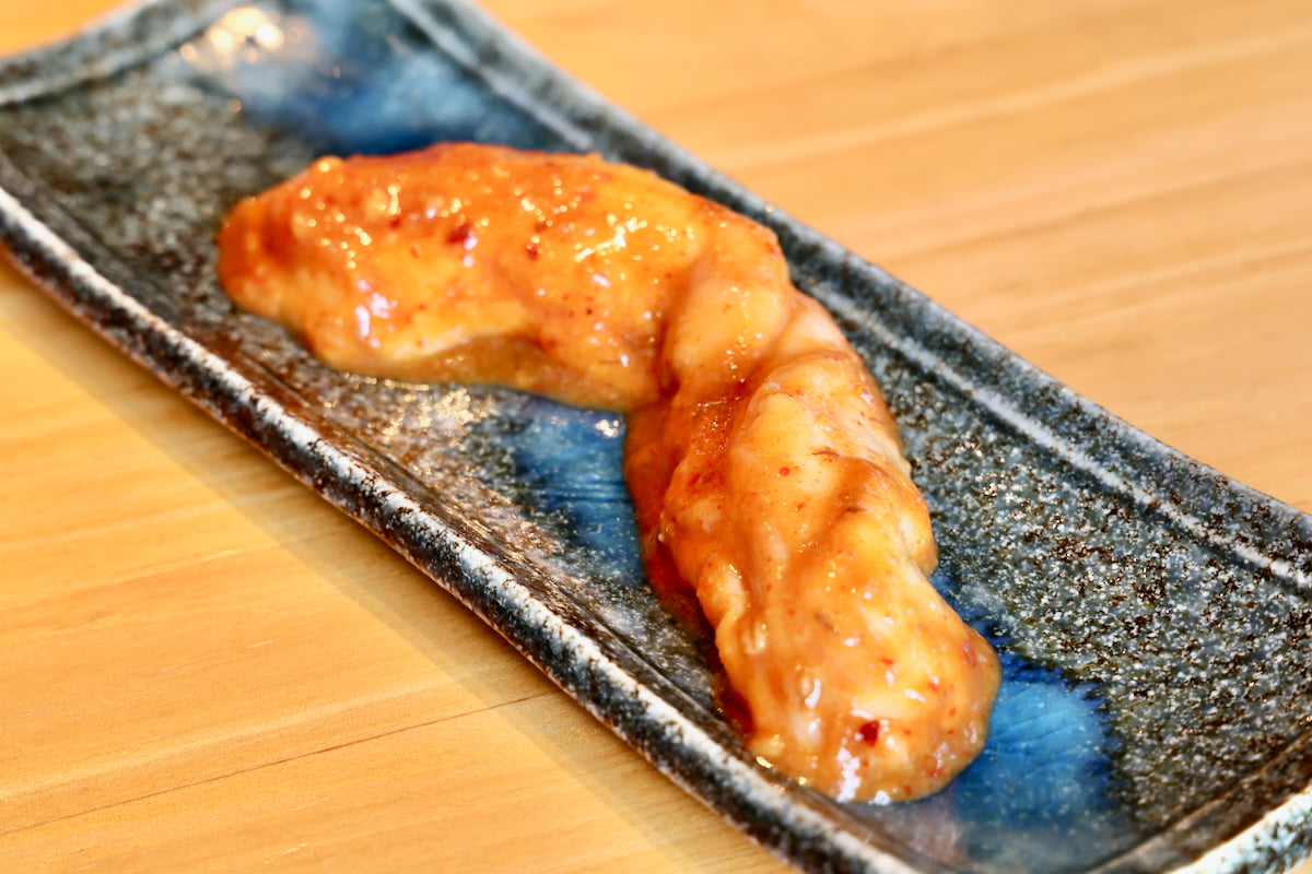「八王子ホルモン」は迫力満点
