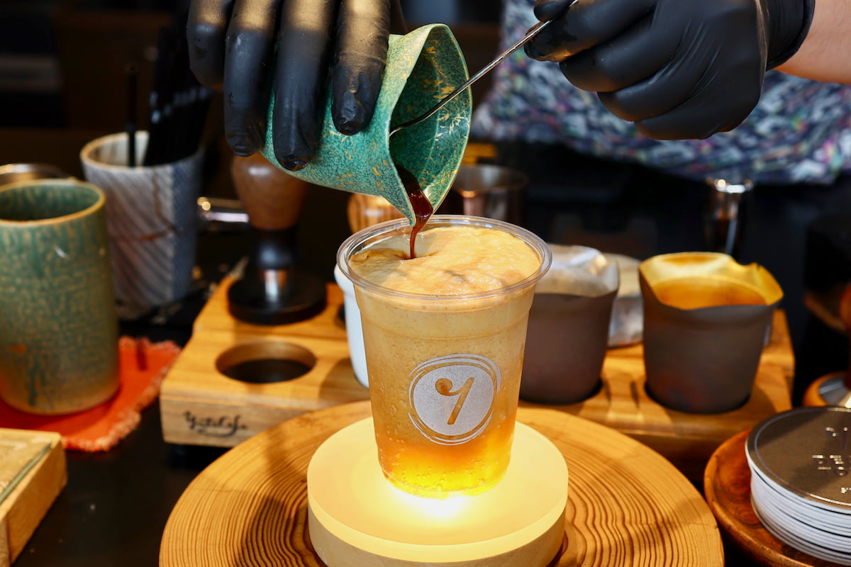 コーヒーソーダ「ブラック・パンチ」(770円)