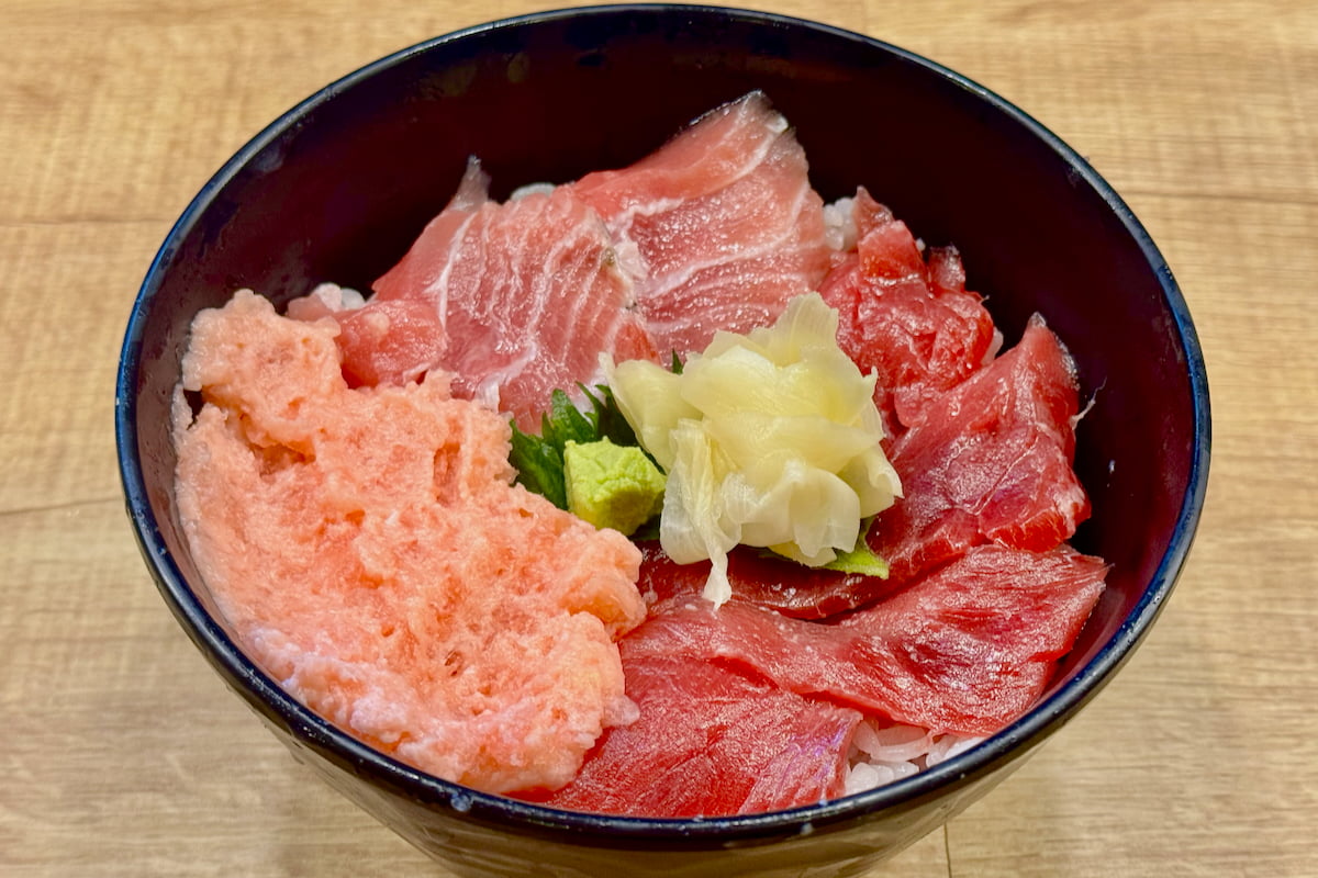長崎県養殖本鮪を使った「本マグロ丼」もおすすめ