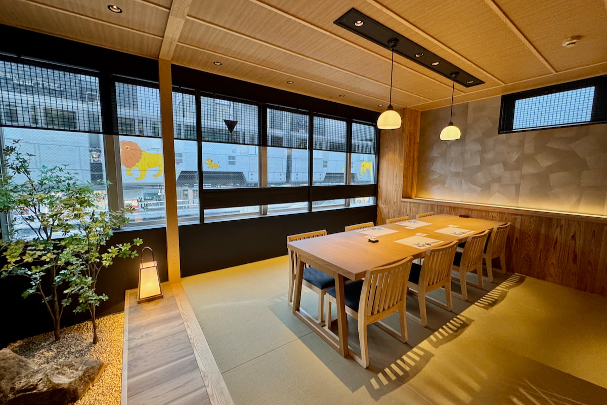 立川駅前「お魚総本家」に特別個室がオープン!本格板前料理を料亭のような空間で体験してきた