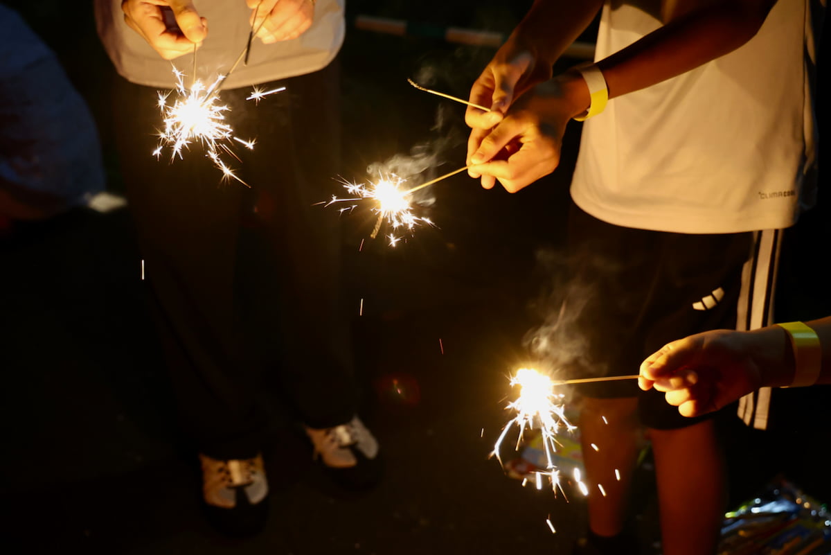 ファミリーに人気！「星あかり花火ひろば」で手持ち花火も楽しめる