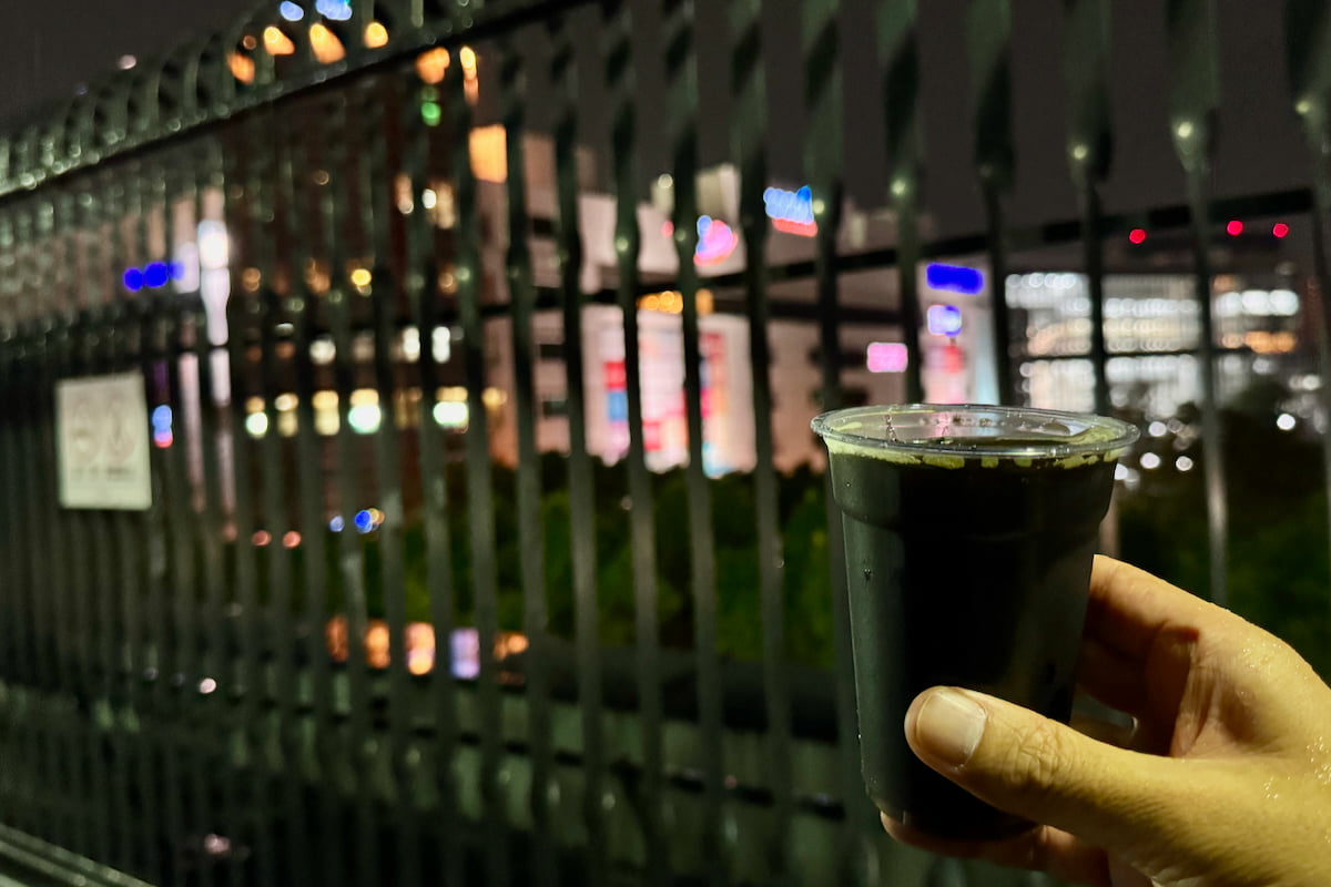 多摩センター駅前の夜景を眺めながら乾杯！