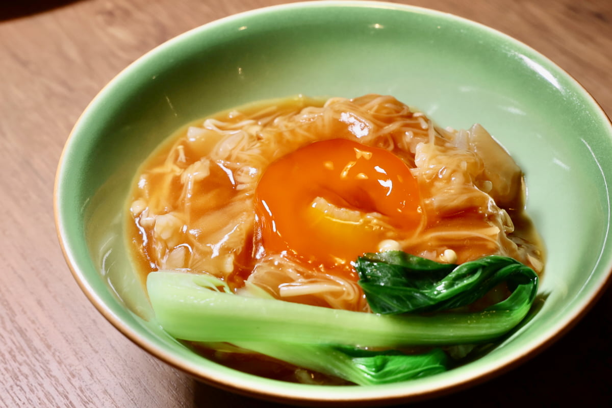 フカヒレあんかけご飯のお月見スタイル